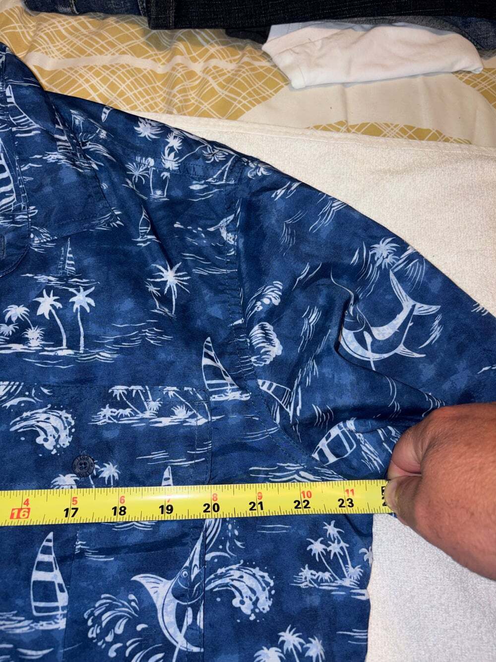 Mens I-ZOD shirt - Picture 3 of 5